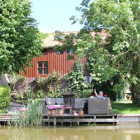 B & B Zazza Raerd Exteriör bild